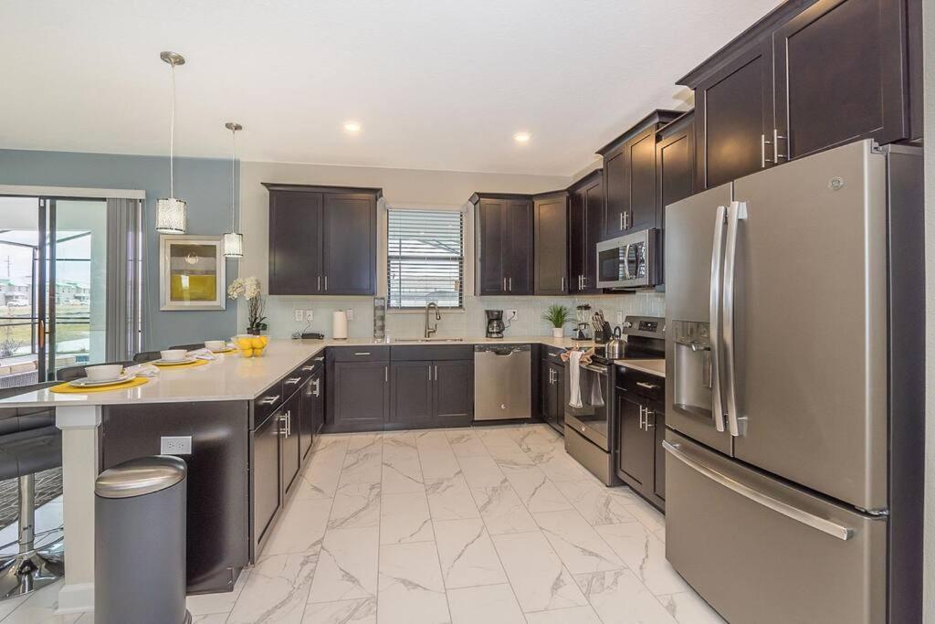 Villa Luxury Inside Storey Lake, - No Extra Fees