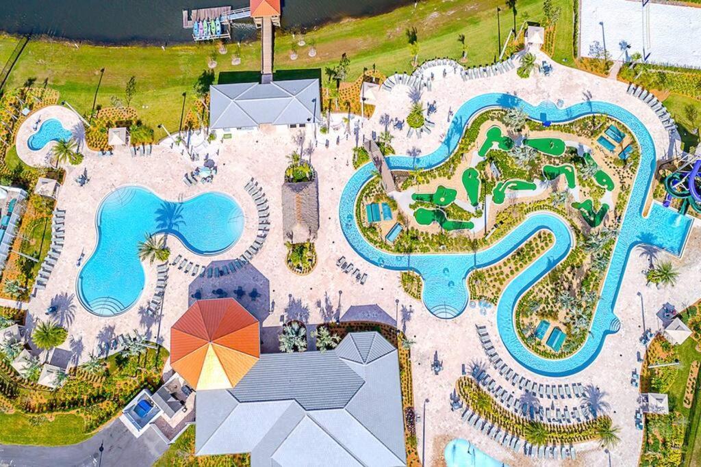 Luxury Inside Storey Lake, - No Extra Fees * Kissimmee